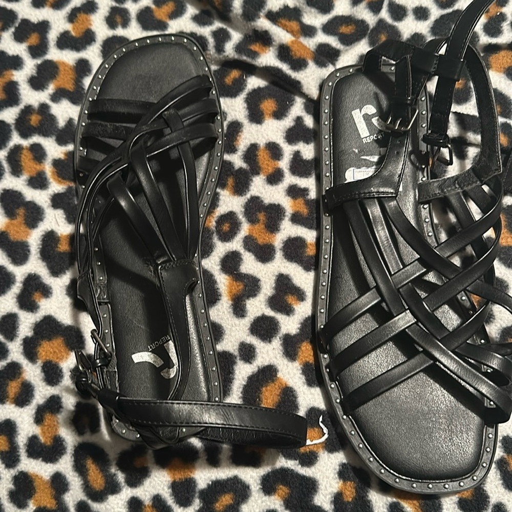 Used sandals
